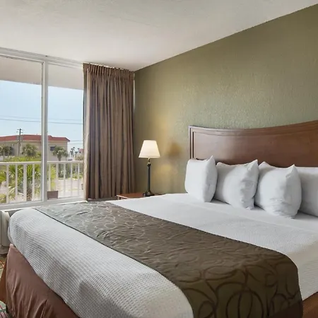 Baymont By Wyndham Panama City Beach Esterno foto